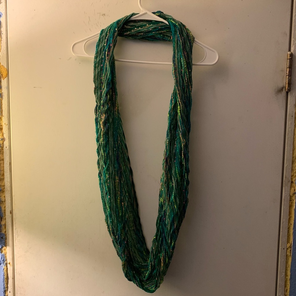 Green/Multicolor Infinity Scarf - Picture 2 of 2